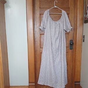 Vintage Handcrafted Summer House Dress